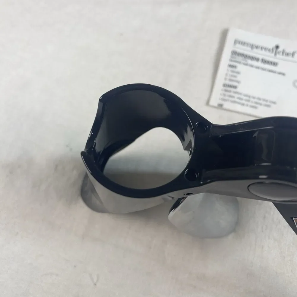 Pampered Chef CHAMPAGNE Wine Bottle Opener #1597 Black & Silver New Open Box